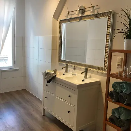 Apartman 30 *